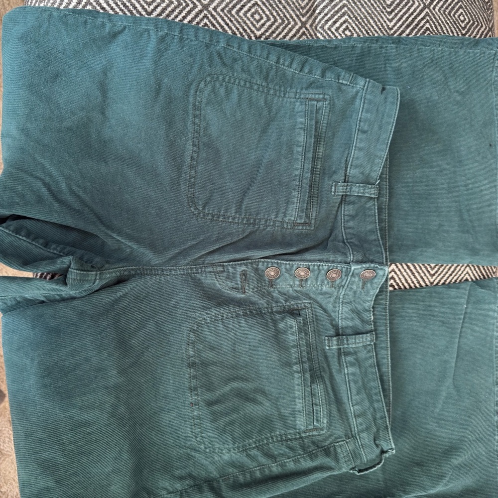 American Eagle extra flare green corduroys - size 16 - Picture 3 of 6
